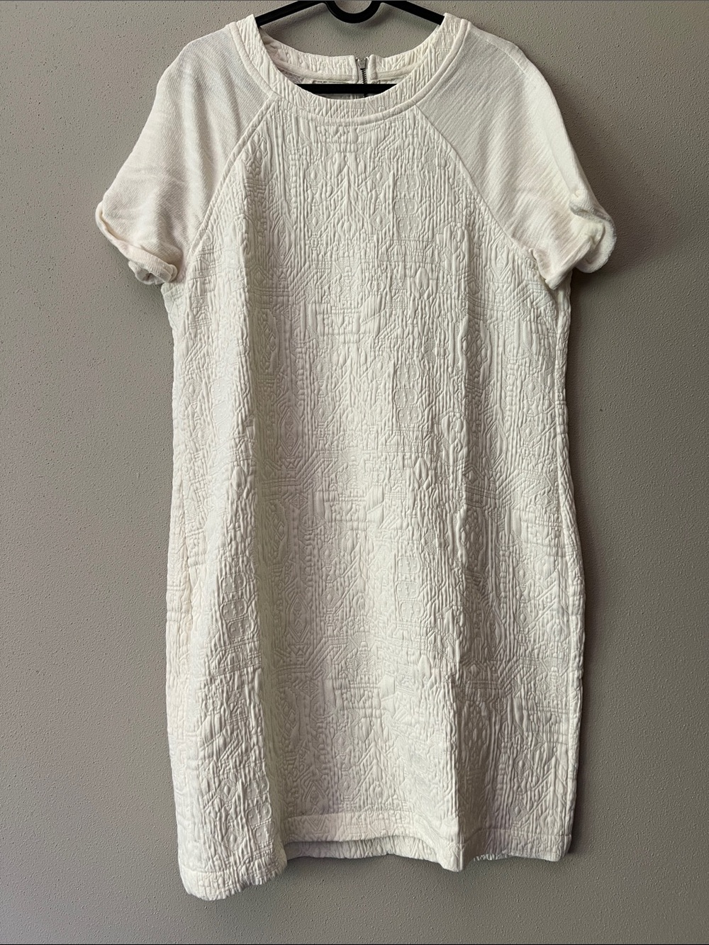 LOU & GREY White Textured Shift Dress